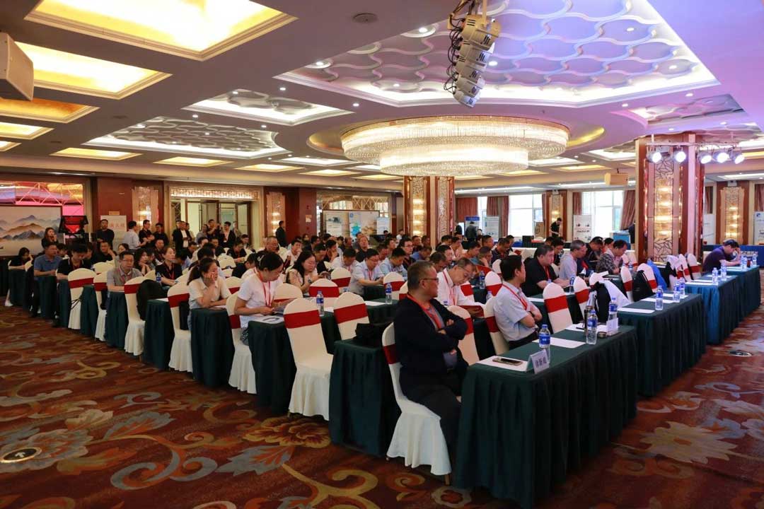 西北一西南地區(qū)高校工程訓(xùn)練研究會(huì)暨工程創(chuàng)客虛擬教研室專家聯(lián)合研討會(huì)會(huì)議現(xiàn)場